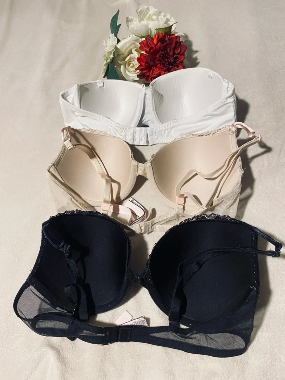 Victoria's Secret Bundle - Picture 3 of 12